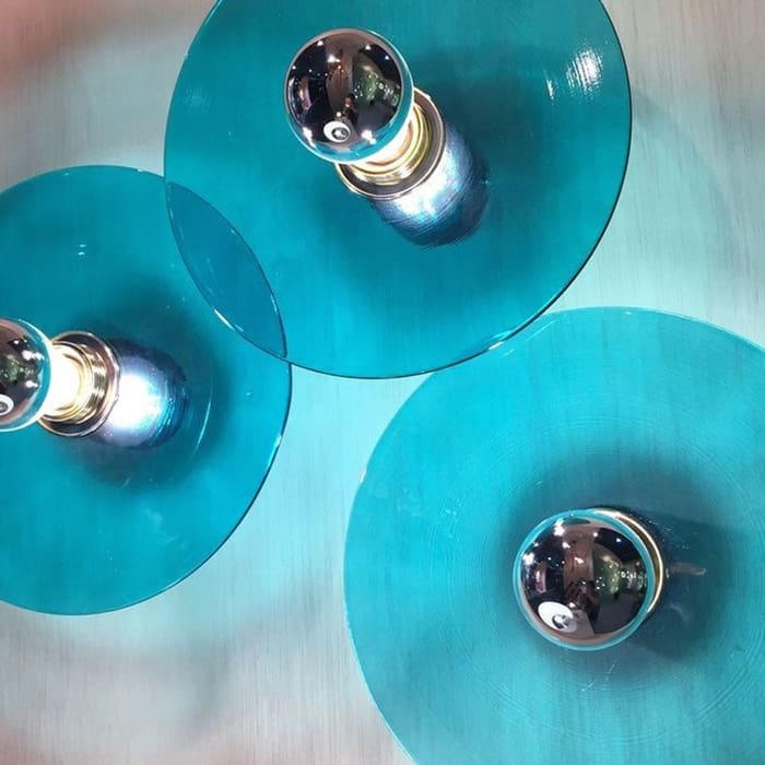 AROMAS DEL CAMPO FEST wall - shiny gold structure and rk blue glass plate - Image 3