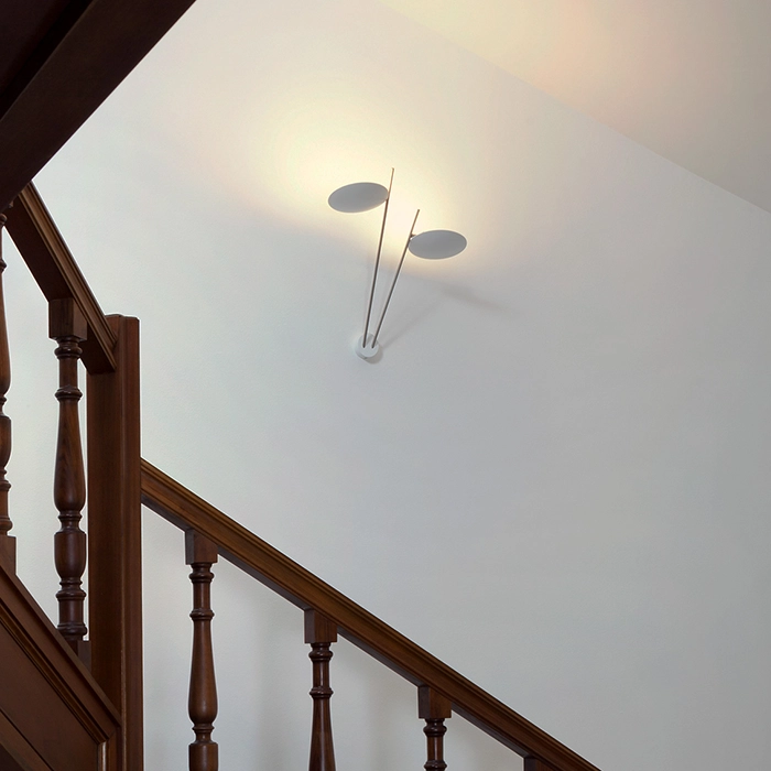 Catellani & Smith LEDERAM W2 - wall - white discs, gold rods, white base - Image 2