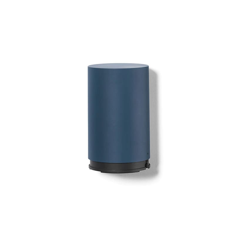 string_light_floor_switch_blue