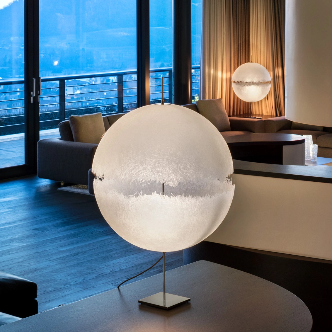 Catellani & Smith POSTKRISI T 61 - tavolo - brass, natural - Image 2