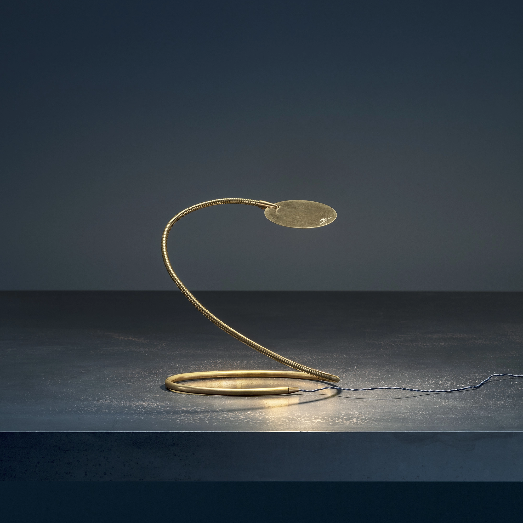 Catellani & Smith HEREM T - tavolo - ottone - immagine 2