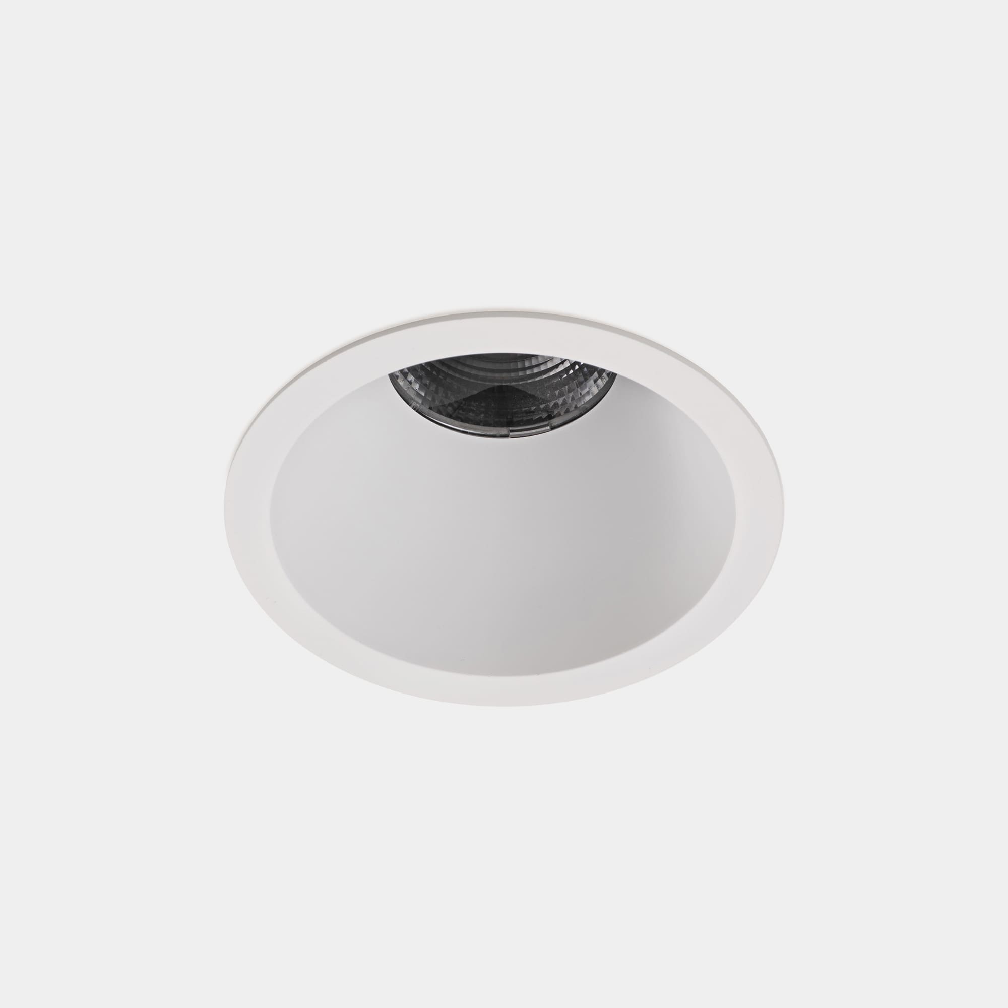 Leds C4 - Play Visual Comfort Round Fixed Trim 8.5W 3000K Bianco